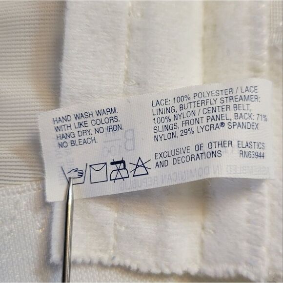 Hanes Vintage Longline Elegant Floral White Lace and Mesh Bra with Boning - Picture 12 of 15